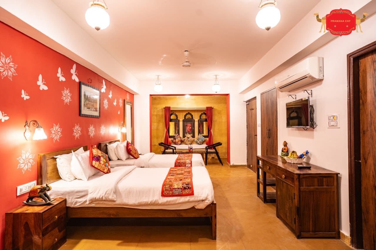 The Punjab Palace Maharaja Room